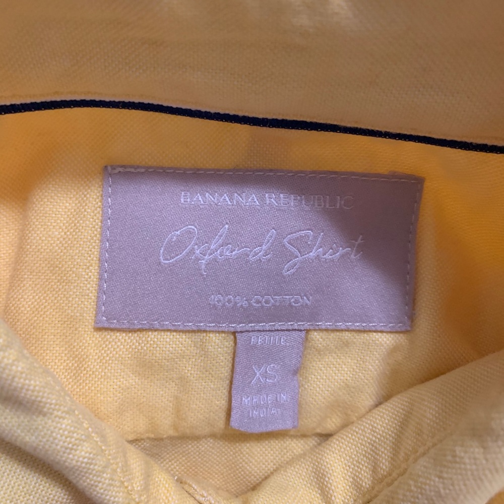 Yellow button down - Picture 3 of 3
